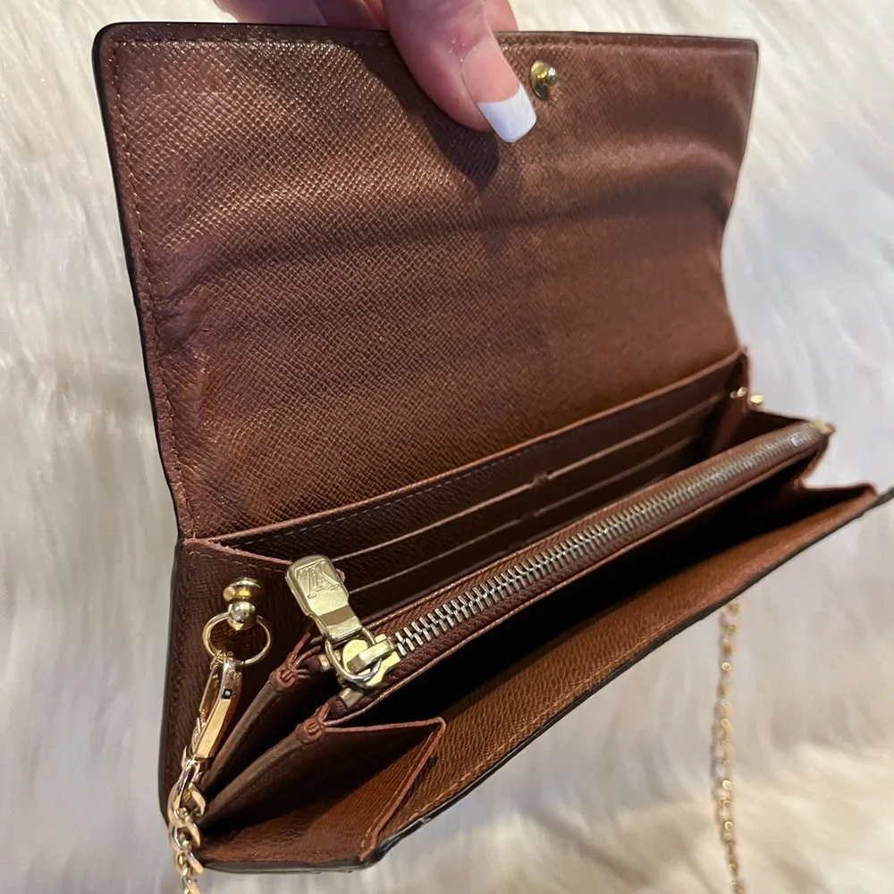 Louis Vuitton Brown Monogram Chain Shoulder Bag with Gold Hardware